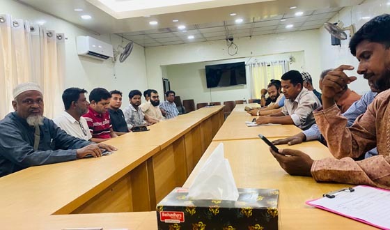 ঝিকরগাছা ইউএনওর সাথে সাংবাদিকদের মতবিনিময়