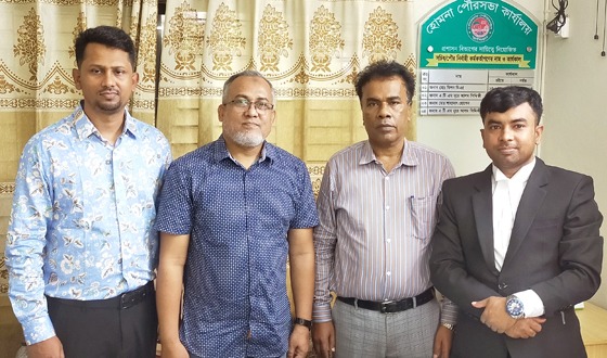 হোমনা পৌরসভার প্যানেল আইনজীবীদের চুক্তি সম্পাদন