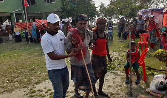 কয়রায় ঘূর্ণিঝড় ও দুর্যোগ প্রস্তুতি বিষয়ক মহড়া