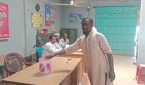 হিলি কাস্টমস গোডাউন কুলি শ্রমিক ইউনিয়নের দ্বি-বার্ষিক নির্বাচন