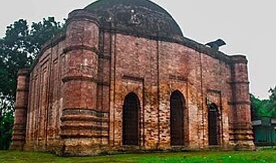 কালীগঞ্জে মসজিদে ঘেরা শহর মোহাম্মদাবাদ