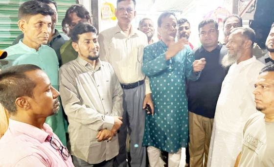 রূপগঞ্জে  চেয়ারম্যান প্রার্থী মাহফুজুর রহমানের ব্যাপক গণসংযোগ
