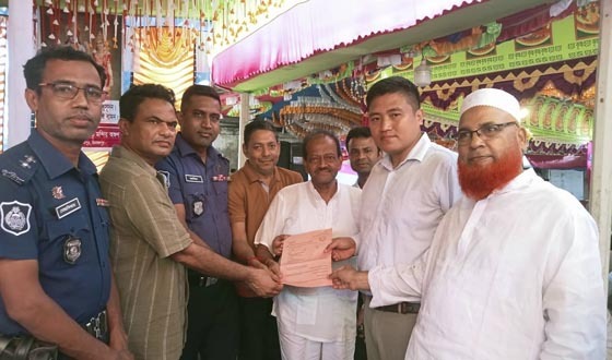 হাকিমপুরে মন্দির উন্নয়নে প্রধানমন্ত্রীর অনুদানের প্রকল্প হস্তান্তর