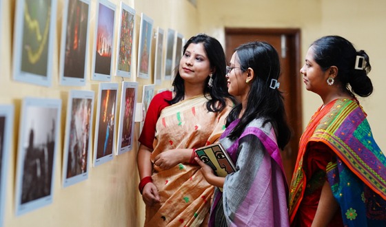 আলোকচিত্র সত্য ও সৌন্দর্যের বার্তা পৌঁছে দেয়: ভারতীয় হাইকমিশনার