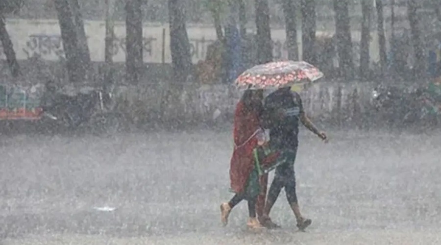 আগস্টজুড়ে টানা বৃষ্টির আভাস, কয়েক অঞ্চলে বন্যার শঙ্কা!