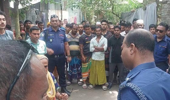 মাদারীপুরে মহিলা মাদ্রাসায় বোমা বিস্ফোরণ, ৫ শিক্ষার্থী আহত