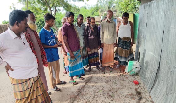 মেহেরপুরের গাংনীতে দুটি বোমা সদৃশ বস্তু উদ্ধার