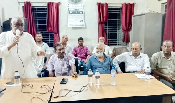 নীলফামারীতে কুলি শ্রমিক ইউনিয়নের সাংগঠনিক সভা