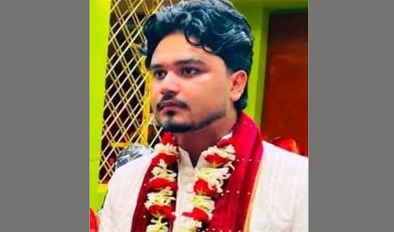 দৌলতপুরে বিয়ের দিন রাতে বিদ্যুৎস্পৃষ্ট হয়ে বরের মৃত্যু