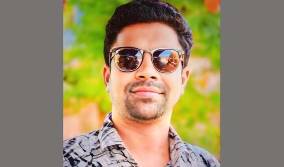 এম এ আজিমের সুস্থতা কামনায় বিএফইউজে-এমইউজে খুলনার নেতৃবৃন্দ