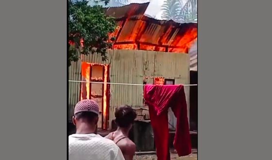 সেনবাগে বৈদ্যুতিক শর্টসার্কিটে বসতঘর পুড়ে ছাই, ক্ষতি ৮ লাখ টাকা