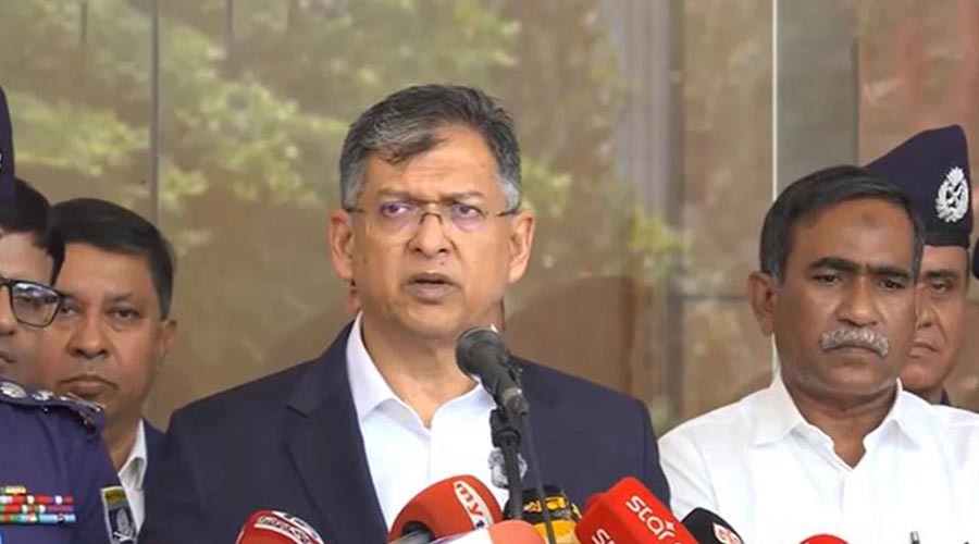 অবৈধ অস্ত্র উদ্ধারে তথ্য দিলে সর্বোচ্চ ২ লাখ টাকা পুরস্কার