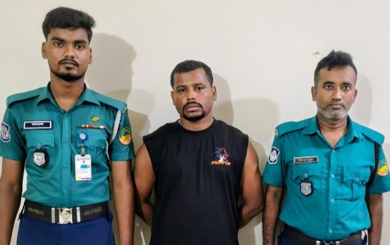 টঙ্গীতে বিপুল পরিমান হেরোইন ও ইয়াবাসহ শীর্ষ মাদক ব্যবসায়ী গ্রেপ্তার