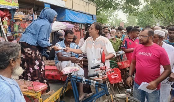 মাত্রাই ইউপি চেয়ারম্যান পদে গণসংযোগে ব্যস্ত ছাত্রনেতা আতিকুর