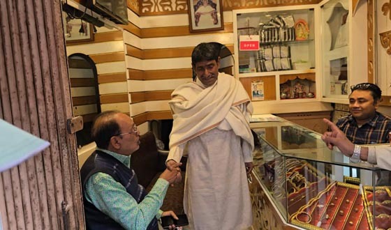 টাঙ্গাইল-৫ আসনে স্বতন্ত্র প্রার্থীর গণসংযোগ