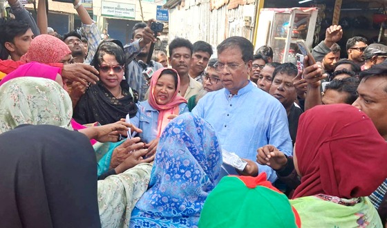 ধানের শীষের পক্ষে বিএনপি নেতার প্রচারনা