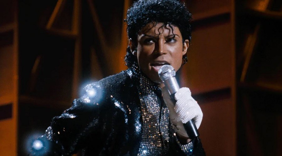 ঝড় তুললো মাইকেল জ্যাকসনের বায়োপিকের ট্রেলার