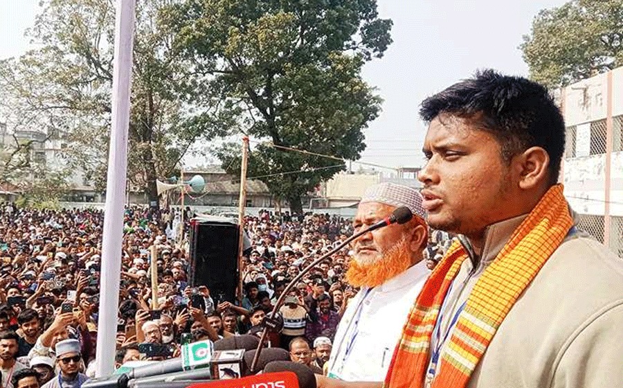 ভোট কেন্দ্র দখলের চেষ্টা করলে বাড়ি ফিরে যেতে পারবেন না: হাসনাত