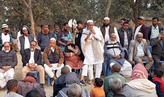 পোরশায় বিএনপি প্রার্থীর নির্বাচনী পথসভা