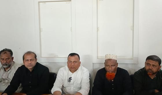 ফুলবাড়ীয়ায় বিএনপির পরাজিত প্রার্থীর সংবাদ সম্মেলন