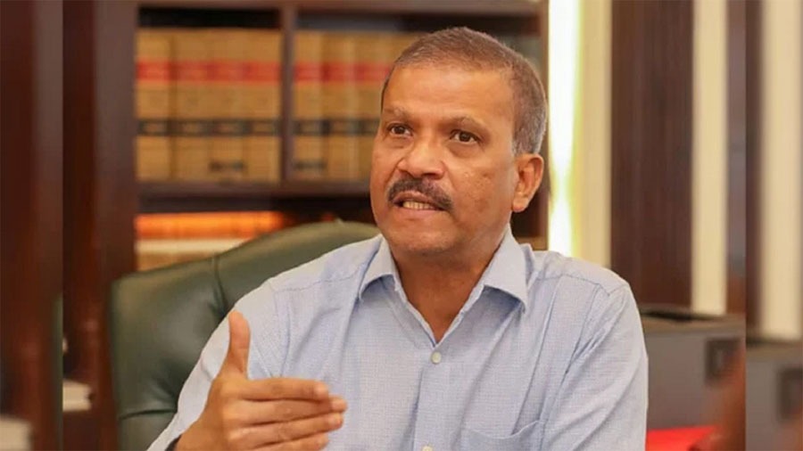 সমসাময়িক ইস্যুতে বিকেলে ব্রিফ করবেন উপদেষ্টা আসিফ নজরুল