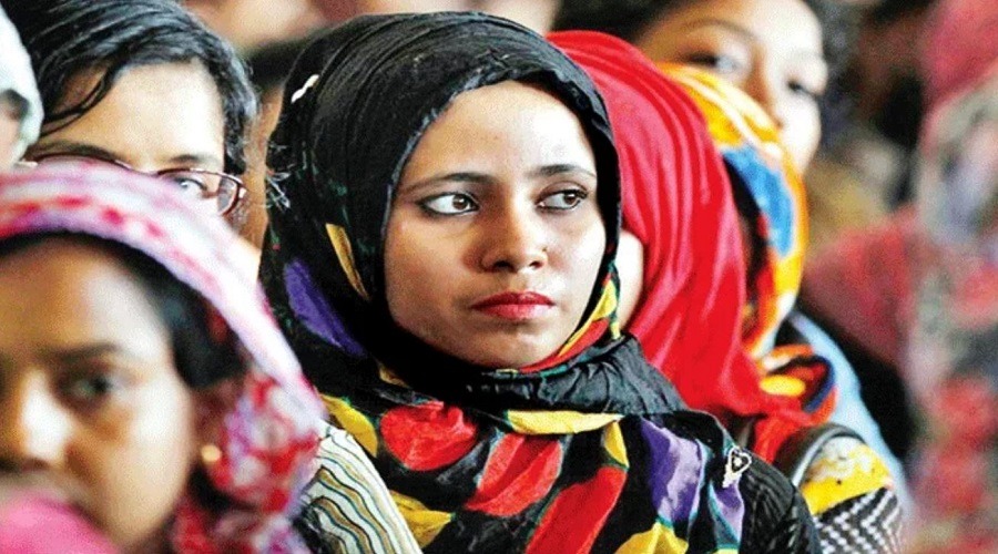 বাংলাদেশ থেকে উদ্বেগজনক হারে কমছে নারী অভিবাসন