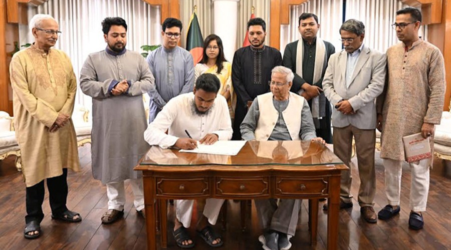 জুলাই সনদে এনসিপির স্বাক্ষর—প্রধান উপদেষ্টার ধন্যবাদ