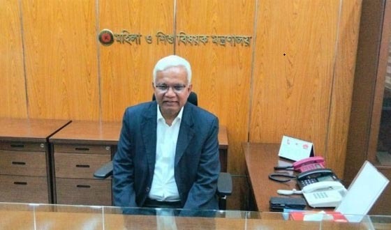 দীর্ঘ পথ পাড়ি দিয়ে দিনাজপুরবাসী পূর্ন মন্ত্রীত্বের স্বাদ পেল