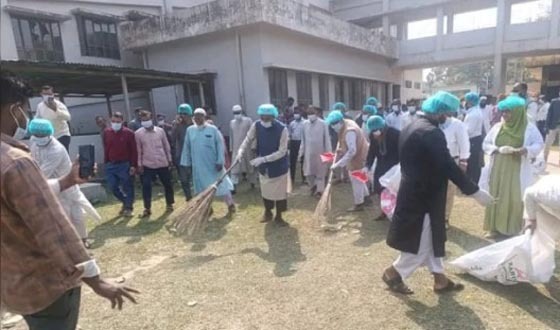 সুন্দরগঞ্জ হাসপাতালে পরিস্কার-পরিচ্ছন্নতা অভিযান