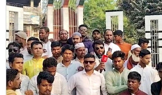 পাল্টাপাল্টি প্রতিবাদ মিছিলে উত্তপ্ত সরাইল, সন্ত্রস্থ সাধারণ মানুষ