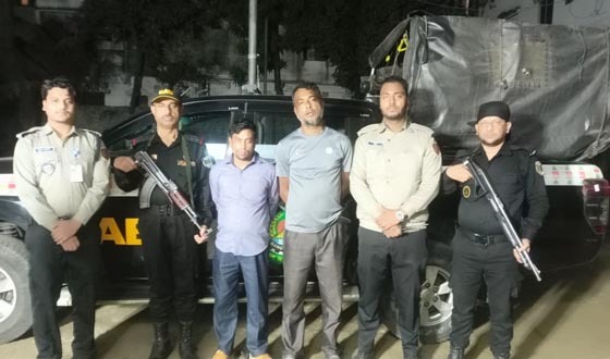 সেনবাগে ৮ হাজার ৮৪০ পিচ ইয়াবাসহ গ্রেপ্তার ২