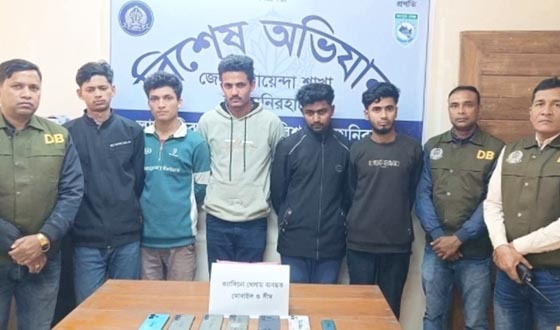 লালমনিরহাটে অনলাইন জুয়া চক্রের ৫ সদস্য গ্রেপ্তার
