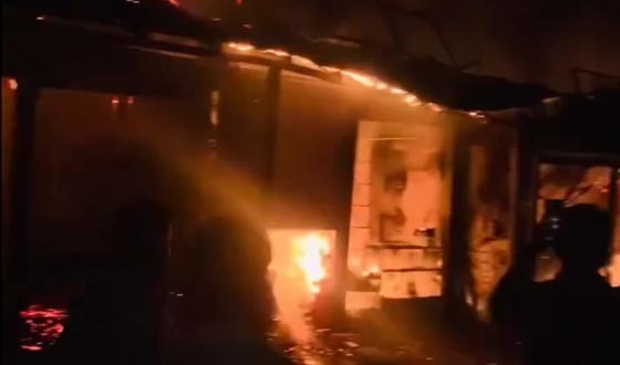 লক্ষ্ণীপুরে গ্যাস সিলিন্ডার বিস্ফোরণে ১০টি দোকান পুড়ে ছাই