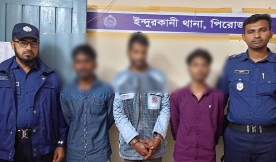 পিরোজপুর ইন্দুরকানিতে ইয়াবাসহ ৩ শিক্ষার্থী গ্রেফতার
