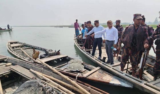 তিস্তা নদীতে অবৈধ পাথর উত্তোলন রোধে টাস্কফোর্সের অভিযান