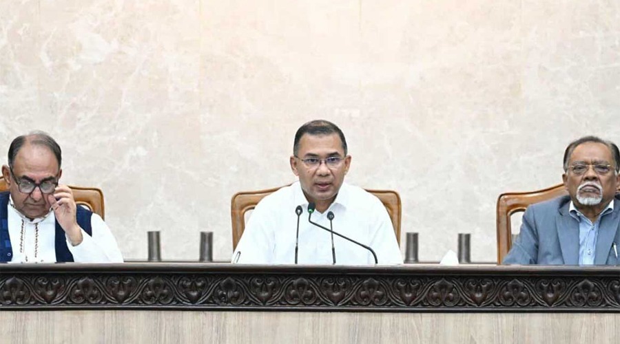 দেশের মানুষ অনেক প্রত্যাশা নিয়ে সরকারের দিকে তাকিয়ে আছে: প্রধানমন্ত্রী