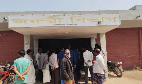 ঠাকুরগাঁওয়ে সড়ক দুর্ঘটনায় নিহত ১