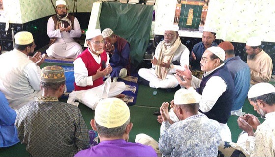 মণিরামপুরে মসজিদে খালেদা জিয়ার মাগফিরাত কামনায় মোনাজাত