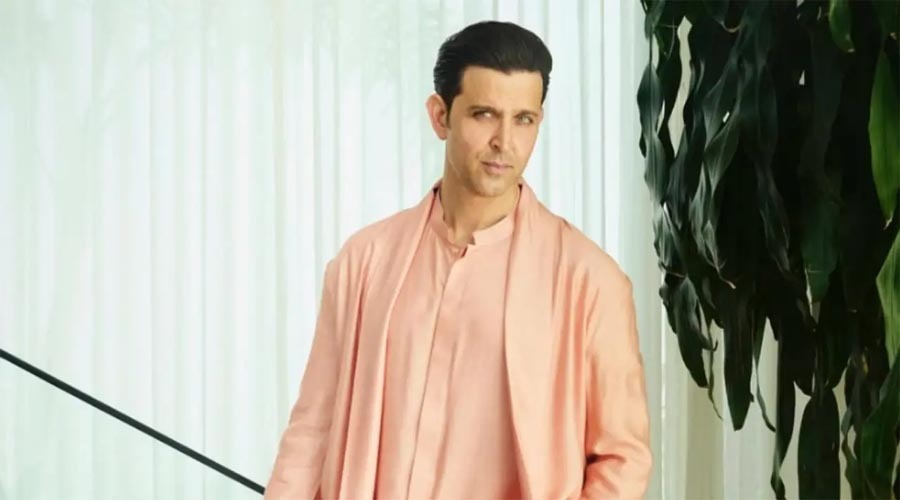 ২৫ শতাংশ বাঙালি রক্ত, হৃতিকের পোস্টে জানালেন নিজের শিকড়