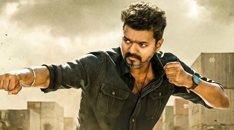 অনির্দিষ্টকালের জন্য স্থগিত হলো বিজয়ের শেষ সিনেমা