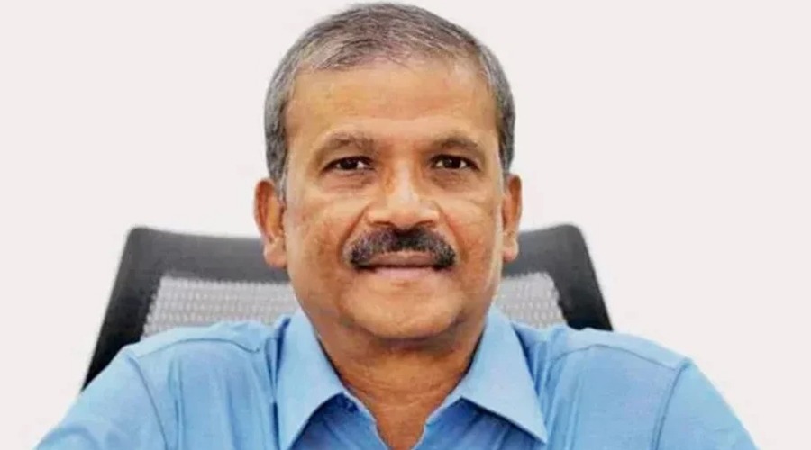 আ.লীগের কিছু সন্ত্রাসীর জামিন হয়েছে—এর দায় বিচারপতিদের: আইন উপদেষ্টা