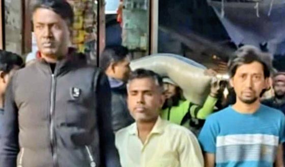 হাঁস কিনতে ওজনে কারচুপি