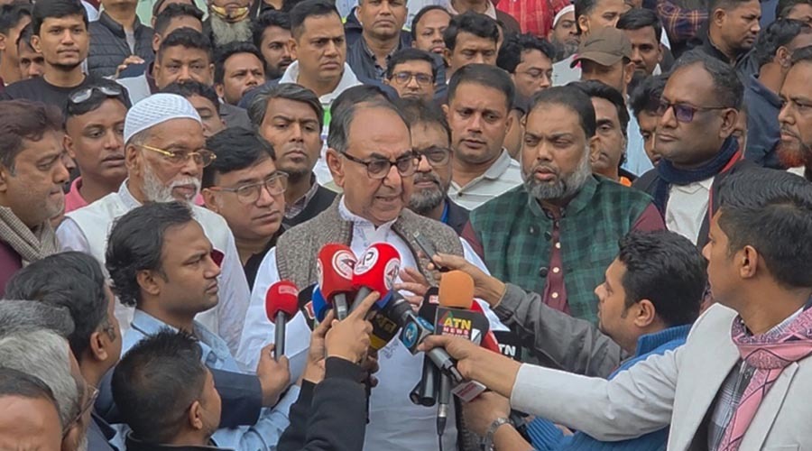 আইনশৃঙ্খলা ও ব্যালট পেপার নিয়ে প্রশ্ন তুললেন মির্জা আব্বাস