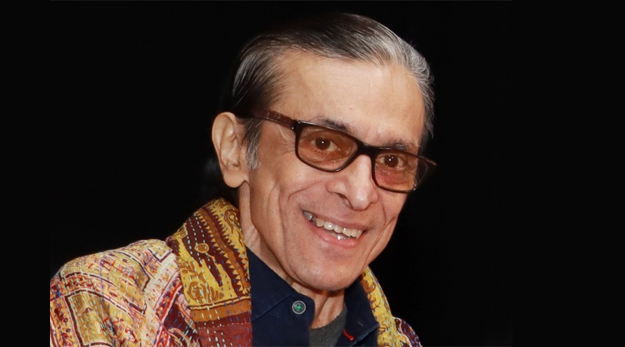 অসম বয়সী প্রেম শুধু সিনেমায়, গুঞ্জনে ইতি টানলেন শুভাশিস