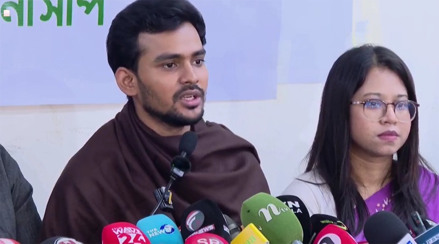 জনগণের কাছে দায়বদ্ধ থেকে নির্বাচন করতে চাই: আসিফ মাহমুদ