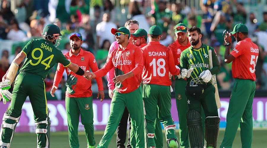 বাংলাদেশকে সমর্থন দিয়ে এবার বিশ্বকাপ প্রস্তুতি স্থগিত পাকিস্তানের