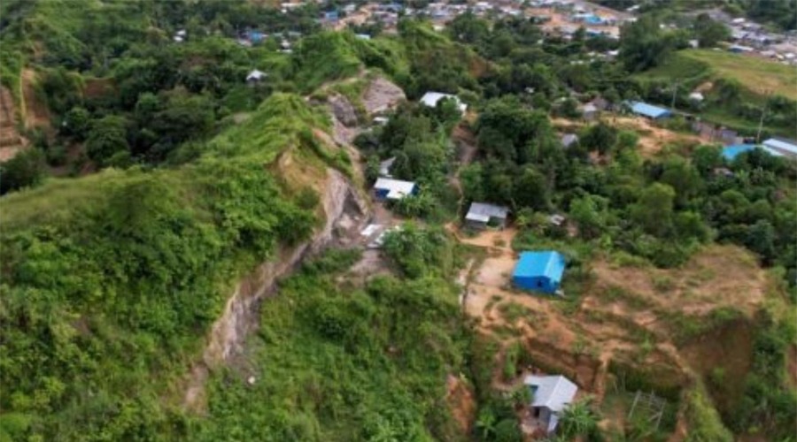 চট্টগ্রামে র‌্যাবের ওপর সন্ত্রাসী হামলা, জিম্মি ৩