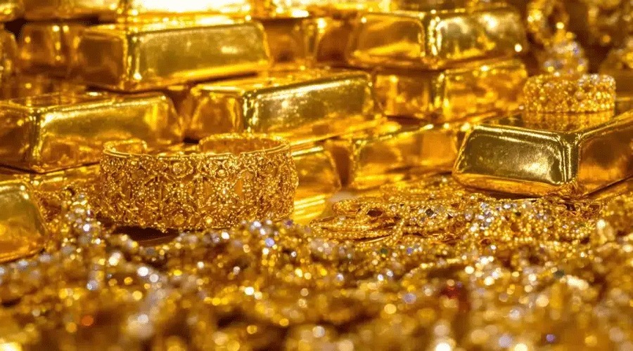 স্বর্ণের বাজারে আগুন, দামে রেকর্ড