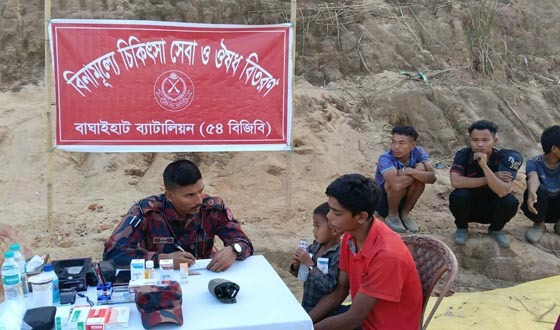 সাজেকে চিকিৎসা সেবায় বিজিবি