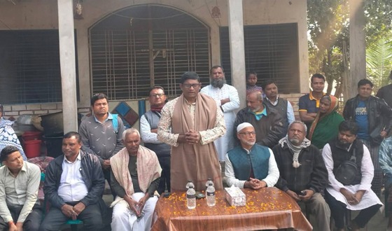 সুন্দরগঞ্জে প্রতিশ্রুতির মধ্যে দিয়ে চলছে প্রার্থীদের প্রচারণা